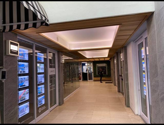 60M² RETAIL TO LET IN CAMPS BAY
